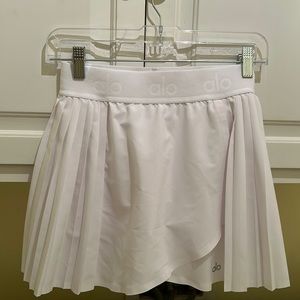 Aloe tennis skirt like new